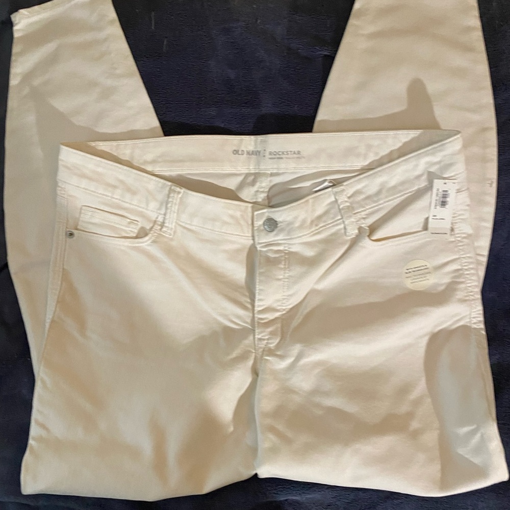 SOLD Old Navy Rockstar High Rise White Jeans